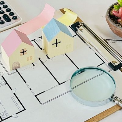 平屋の人気の間取りとは？デザイン住宅の実例と暮らしやすさの秘訣を解説！
