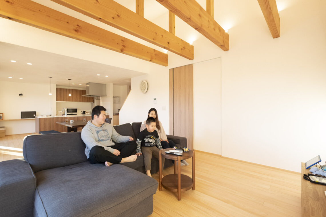 【熊谷市　H様邸】熊谷の住宅展示場で拝見したのがきっかけです。室内の空気がきれいだったことと、家が自然素材でできていてすごく良いと思い、決めました。
