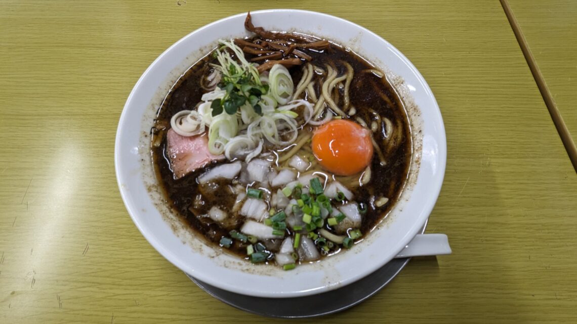 黒月見ラーメン